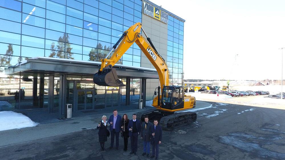 JCB реализовала 1500-ю машину в рамках собственной лизинговой программы